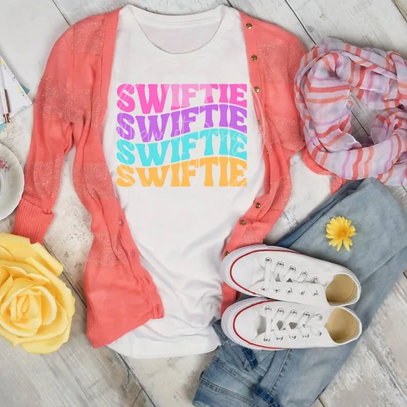 Swiftie Graphic T